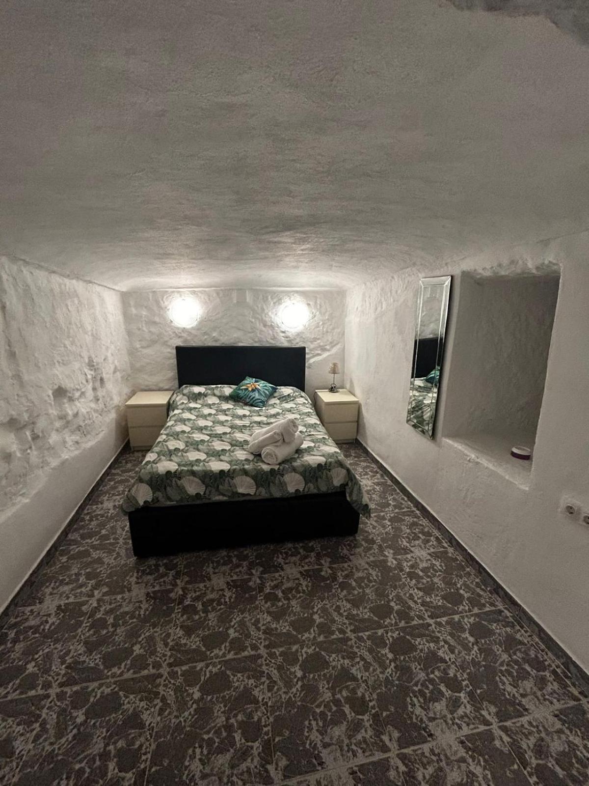 The Crystal Cave Villa Zújar Dış mekan fotoğraf